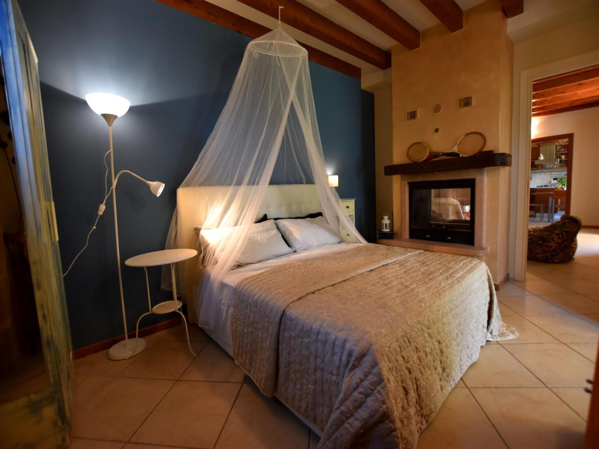 Villa In Pisogne With Pool Garden And Lake View エクステリア 写真