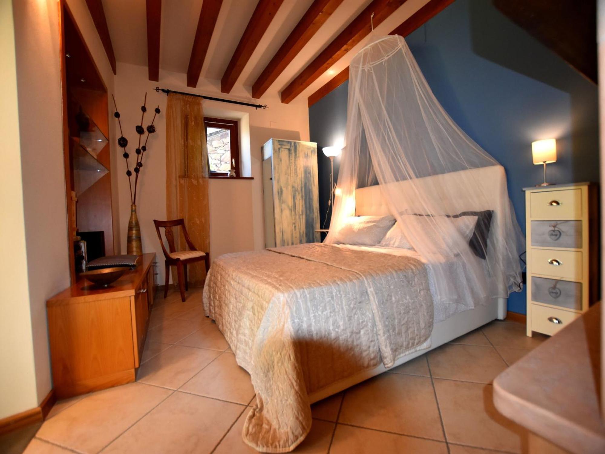 Villa In Pisogne With Pool Garden And Lake View エクステリア 写真