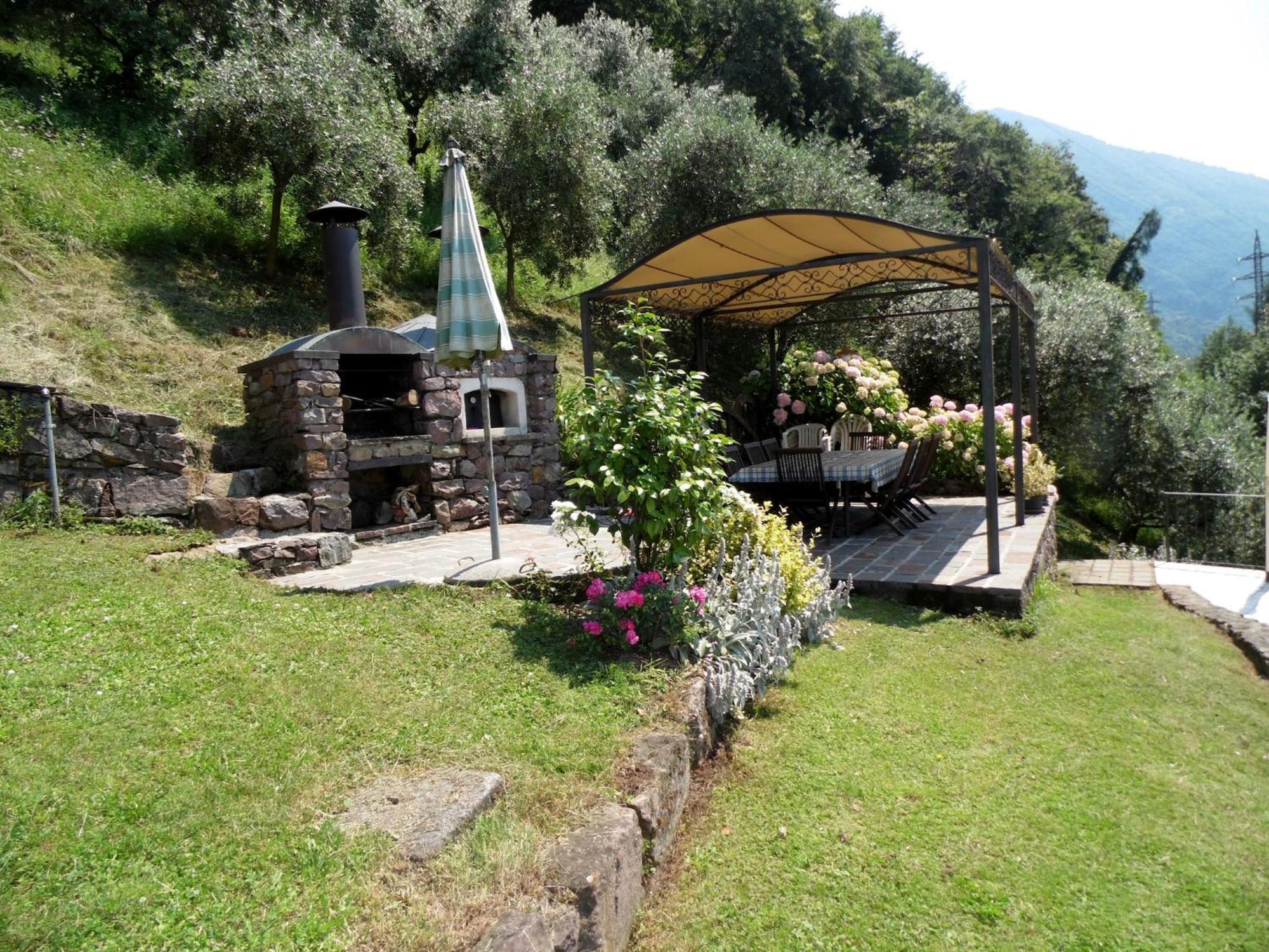 Villa In Pisogne With Pool Garden And Lake View エクステリア 写真